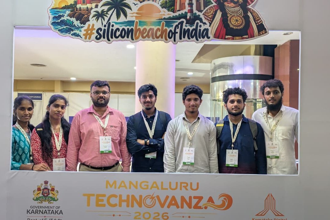 With students and faculty from AITM at the Silicon Beach frame.